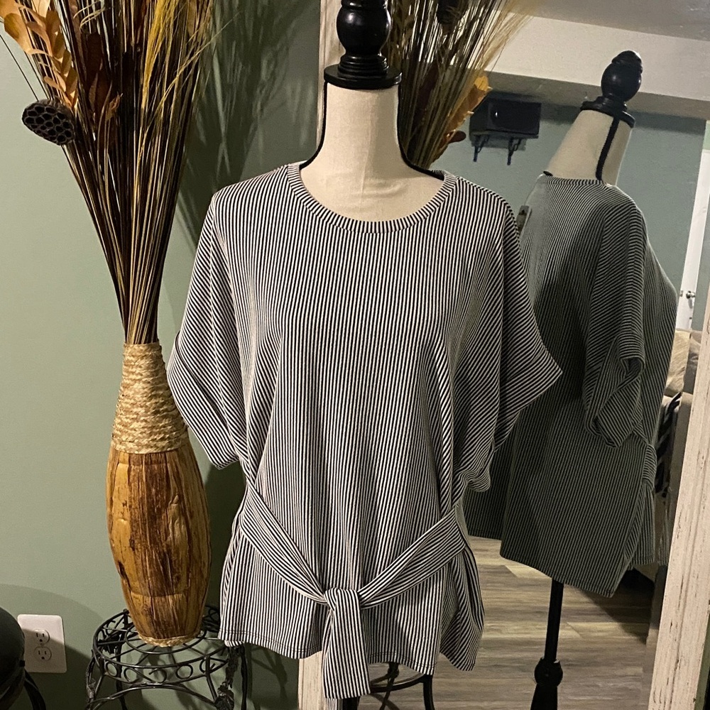 Express Monochrome Striped Blouse